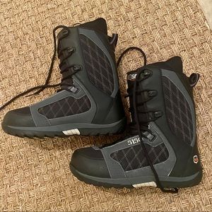 Women’s Snowboard Boots